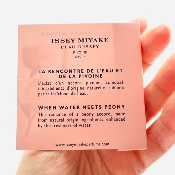 5 for 25⚡️Issey Miyake Pivoine Peony Spray 1ml - Picture 2 of 4